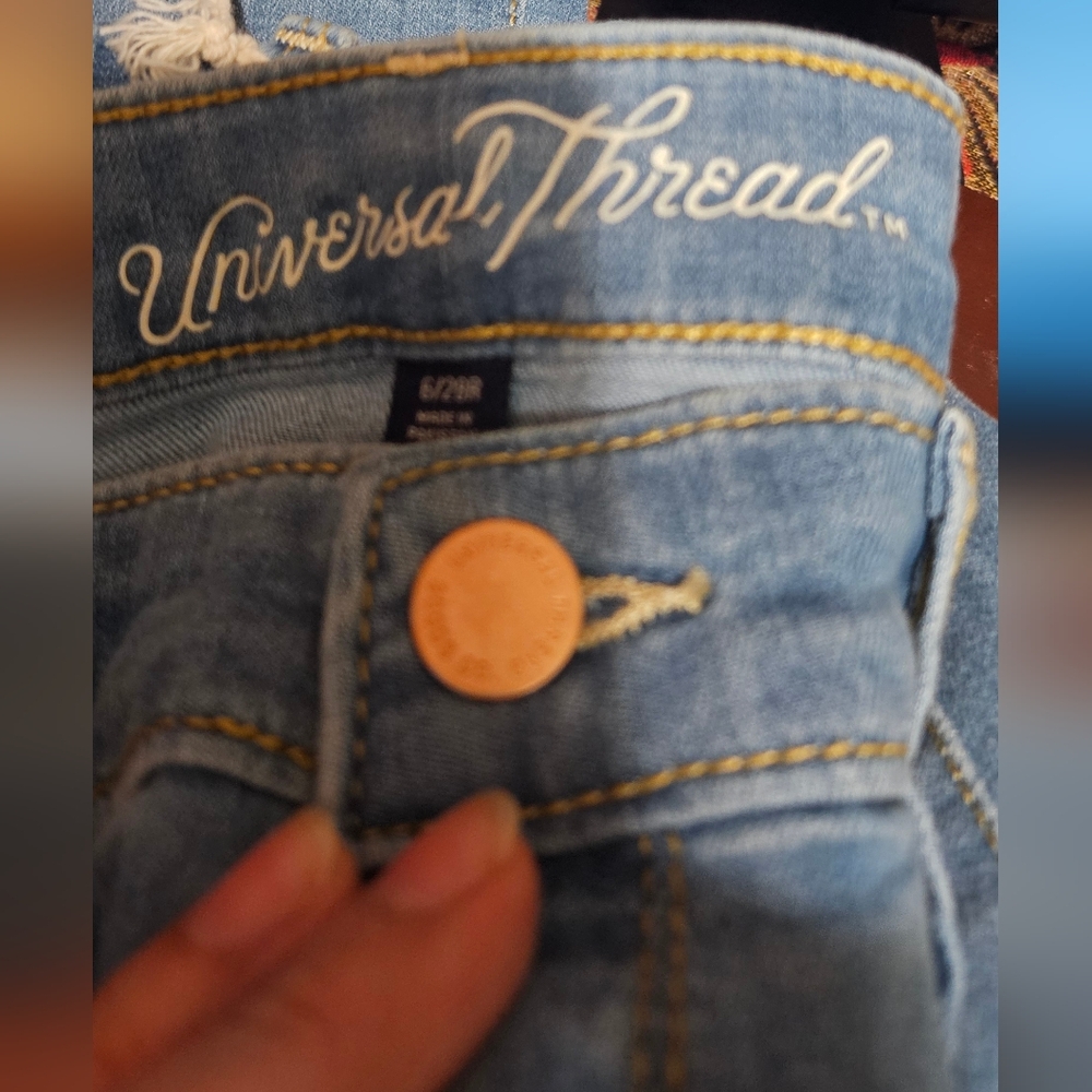 Universal Thread Blue Skinny Jeans Classic Style - Picture 6 of 6
